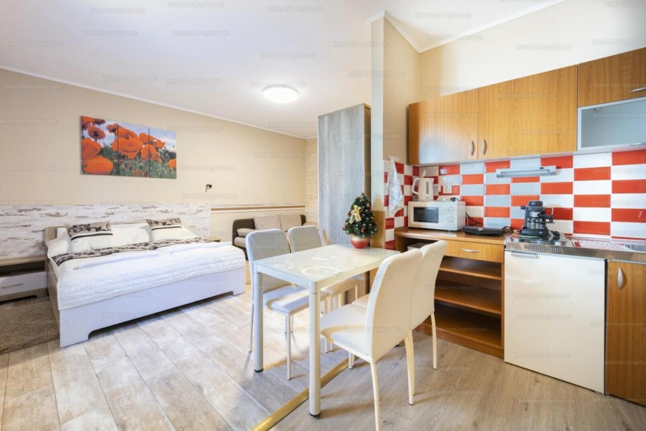 Kek Laguna Wellness Apartmanok Egerszalók Exterior foto